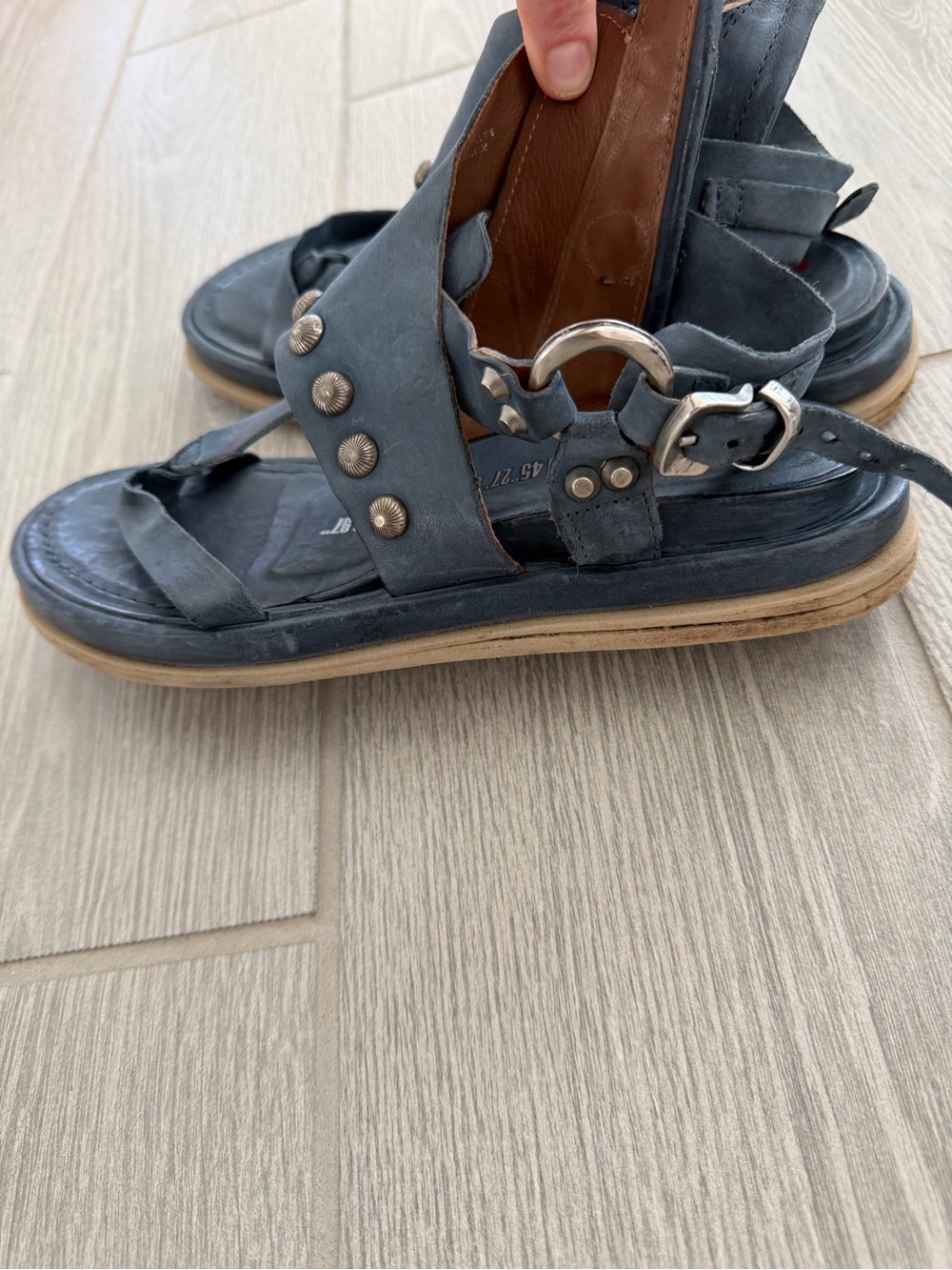 AS98 Navy Blue Pacey Gladiator Sandals Size 38 GUC - Picture 4 of 7